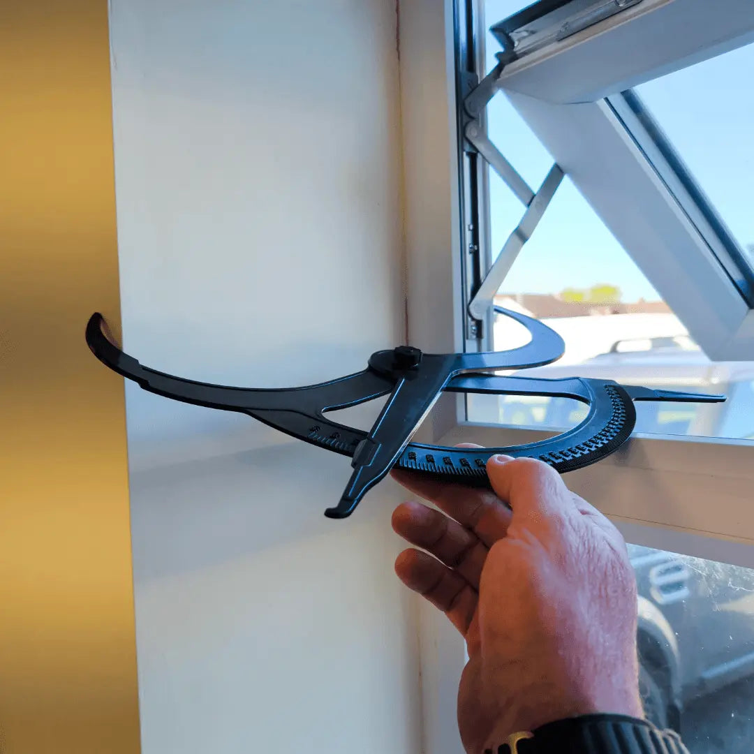 Wall Caliper and Gauge for Remedial Wall Ties Strucsol